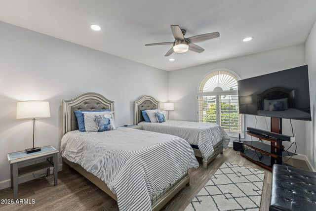 26241 S LAKEMONT Drive, Sun Lakes, AZ 85248