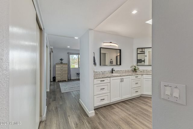 26241 S LAKEMONT Drive, Sun Lakes, AZ 85248