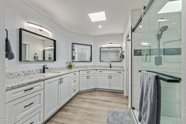 26241 S LAKEMONT Drive, Sun Lakes, AZ 85248