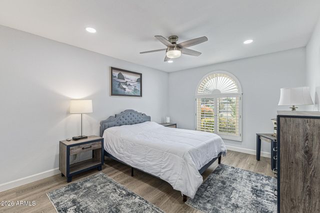 26241 S LAKEMONT Drive, Sun Lakes, AZ 85248