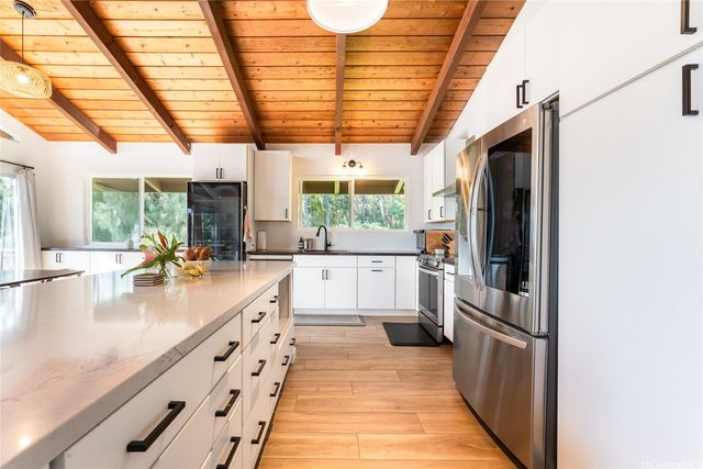 2071 Kilakila Drive, Honolulu, HI 96817