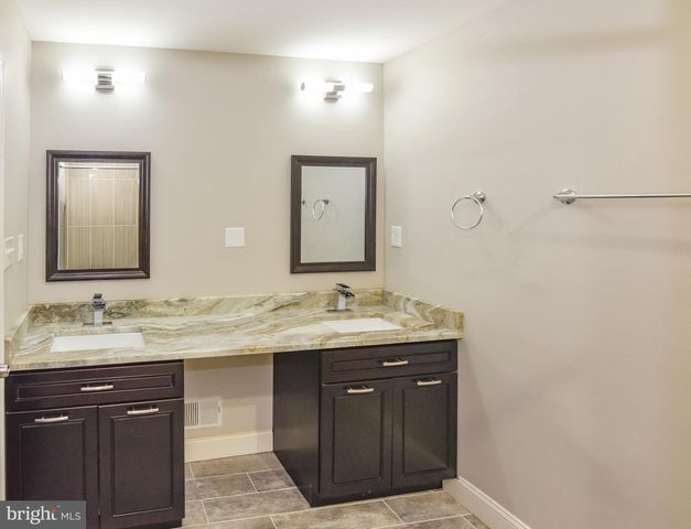 2231 GUILFORD AVE, Baltimore, MD 21218