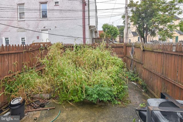2231 GUILFORD AVE, Baltimore, MD 21218