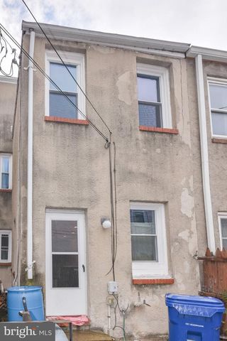 2231 GUILFORD AVE, Baltimore, MD 21218