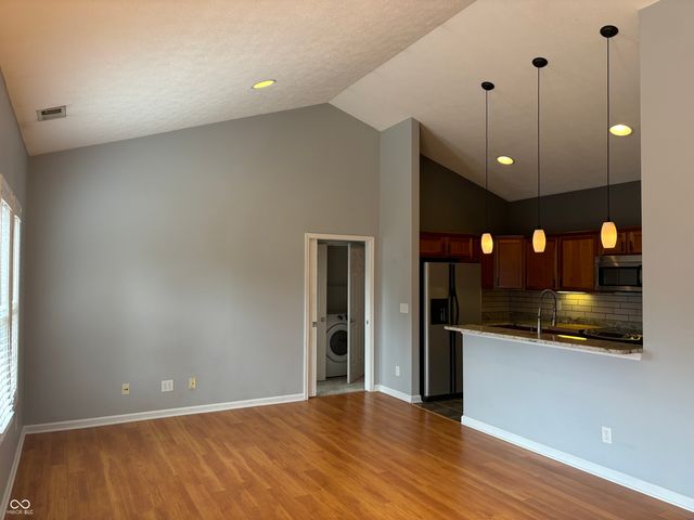 1643 N College Avenue N 2, Indianapolis, IN 46202