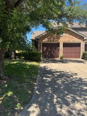 8502 Cima Oak LN A, Austin, TX 78759