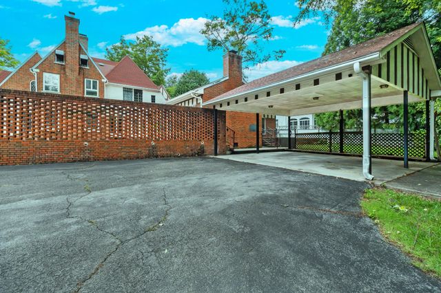 1560 N Ocoee Street, Cleveland, TN 37311