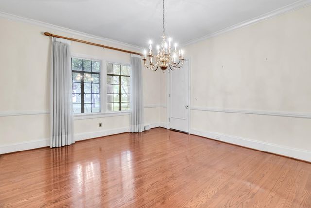 1560 N Ocoee Street, Cleveland, TN 37311