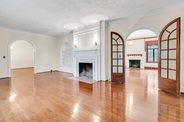 1560 N Ocoee Street, Cleveland, TN 37311