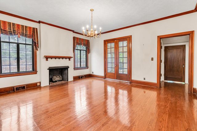 1560 N Ocoee Street, Cleveland, TN 37311