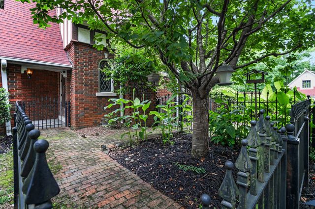1560 N Ocoee Street, Cleveland, TN 37311