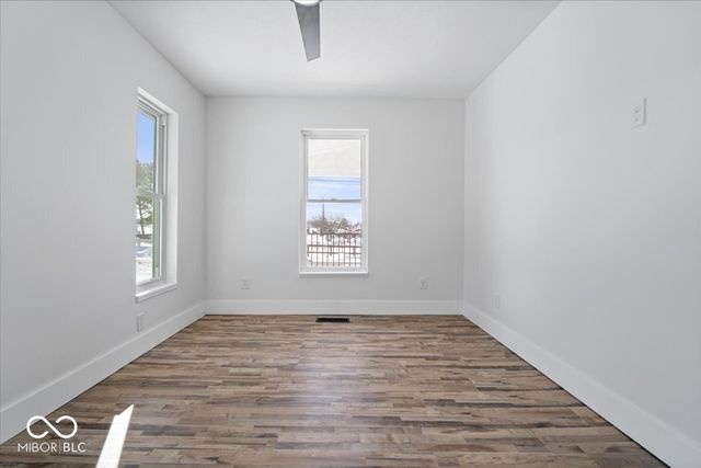 3276 W 400 S, Trafalgar, IN 46181