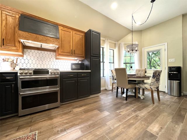 1229 Epps Road, Palmer, TX 75152