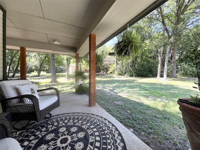 1229 Epps Road, Palmer, TX 75152