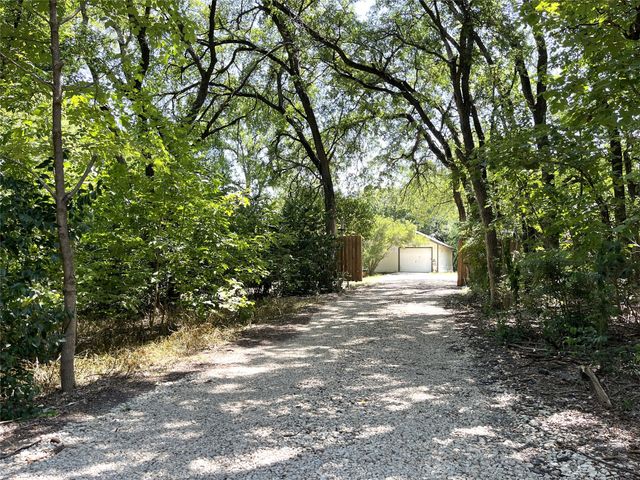 1229 Epps Road, Palmer, TX 75152