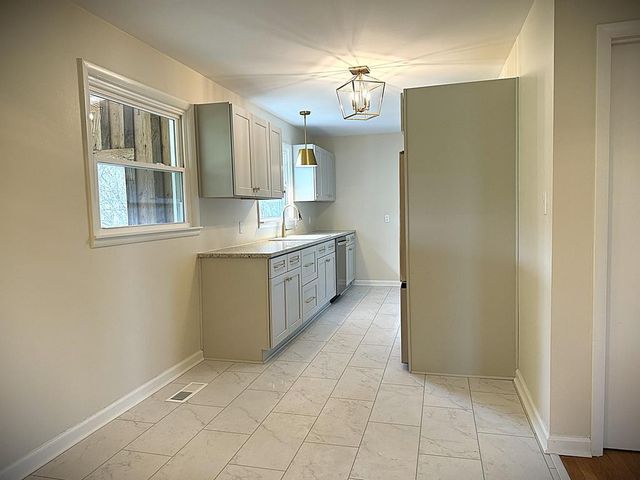 118 Collins Rd, Allons, TN 38541