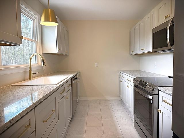 118 Collins Rd, Allons, TN 38541