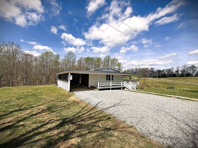 118 Collins Rd, Allons, TN 38541