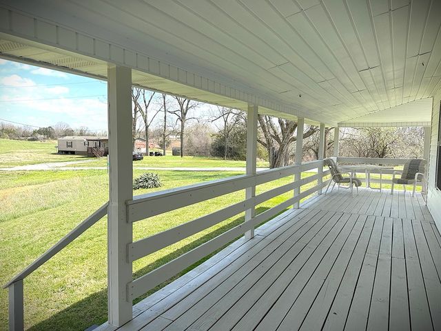 118 Collins Rd, Allons, TN 38541