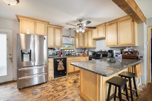 805 Bowie Street, Garland, TX 75040