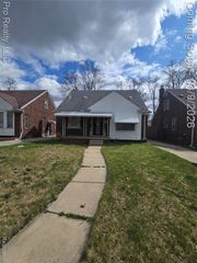 18288 Glastonbury Road, Detroit, MI 48219