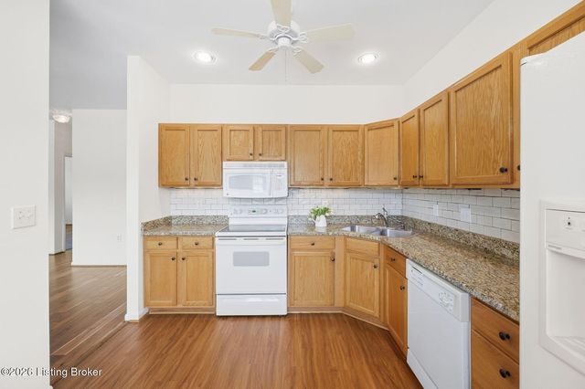 4916 Merton Square, Louisville, KY 40241