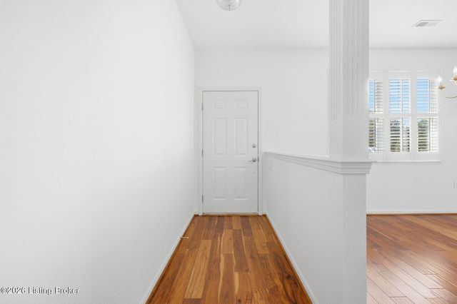 4916 Merton Square, Louisville, KY 40241