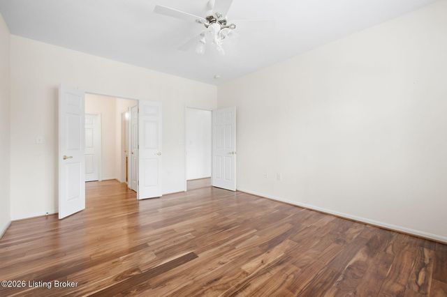 4916 Merton Square, Louisville, KY 40241