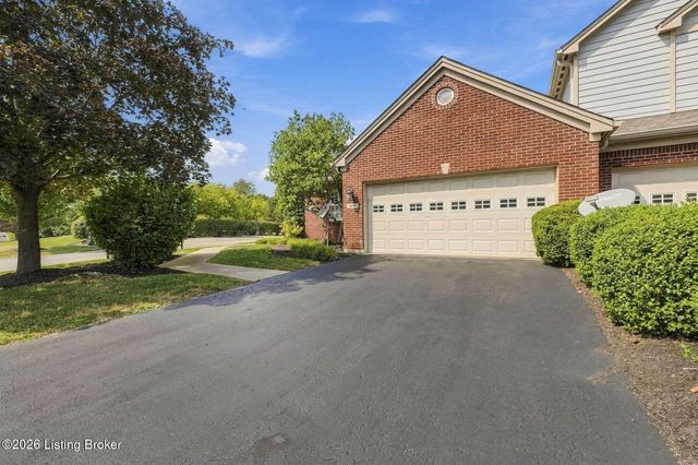 4916 Merton Square, Louisville, KY 40241
