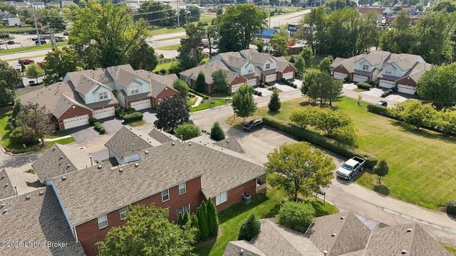 4916 Merton Square, Louisville, KY 40241