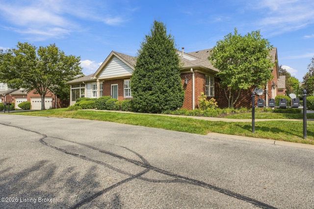 4916 Merton Square, Louisville, KY 40241