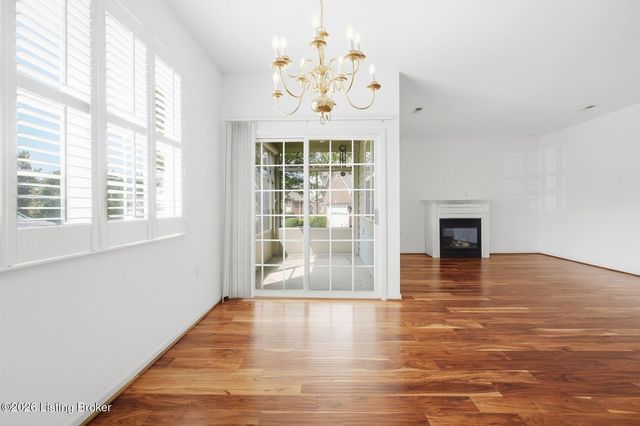 4916 Merton Square, Louisville, KY 40241