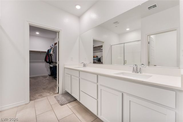 9458 Noble Fir Ridge Avenue, Las Vegas, NV 89143