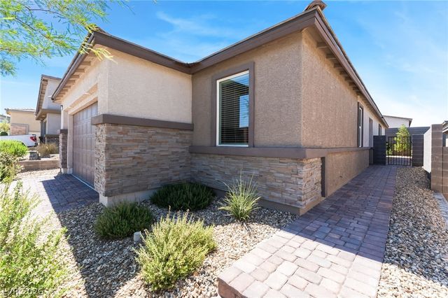 9458 Noble Fir Ridge Avenue, Las Vegas, NV 89143