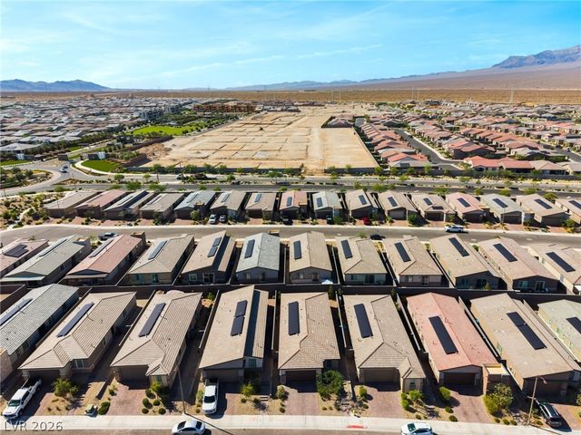 9458 Noble Fir Ridge Avenue, Las Vegas, NV 89143