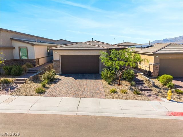 9458 Noble Fir Ridge Avenue, Las Vegas, NV 89143