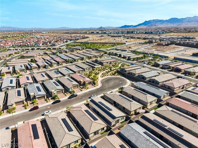 9458 Noble Fir Ridge Avenue, Las Vegas, NV 89143