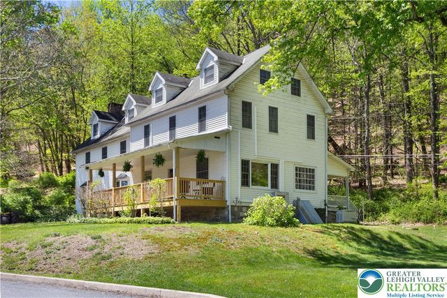 1841 Twin Pine Road, Stroudsburg, PA 18360