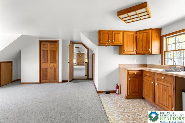 1841 Twin Pine Road, Stroudsburg, PA 18360