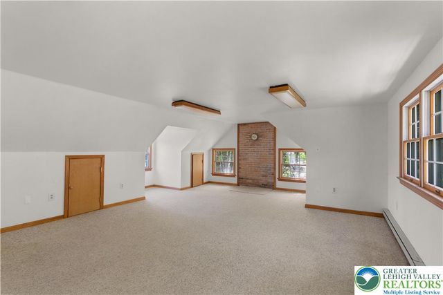 1841 Twin Pine Road, Stroudsburg, PA 18360