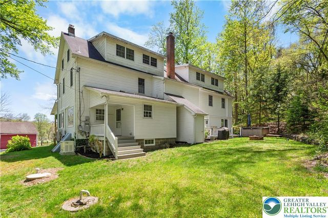 1841 Twin Pine Road, Stroudsburg, PA 18360