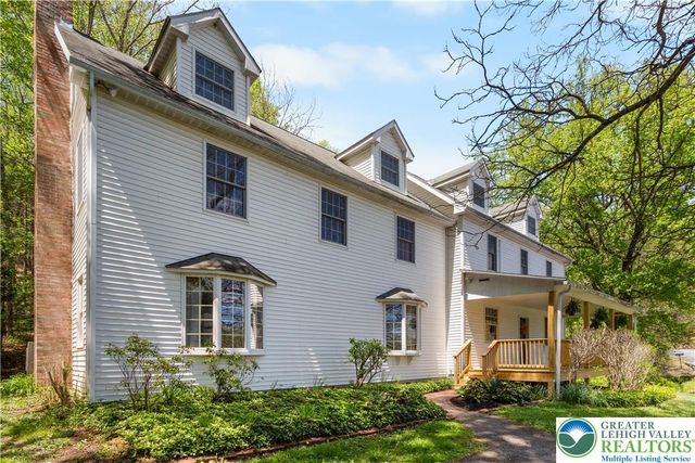 1841 Twin Pine Road, Stroudsburg, PA 18360