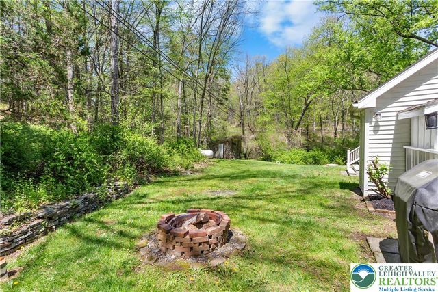 1841 Twin Pine Road, Stroudsburg, PA 18360