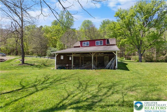 1841 Twin Pine Road, Stroudsburg, PA 18360