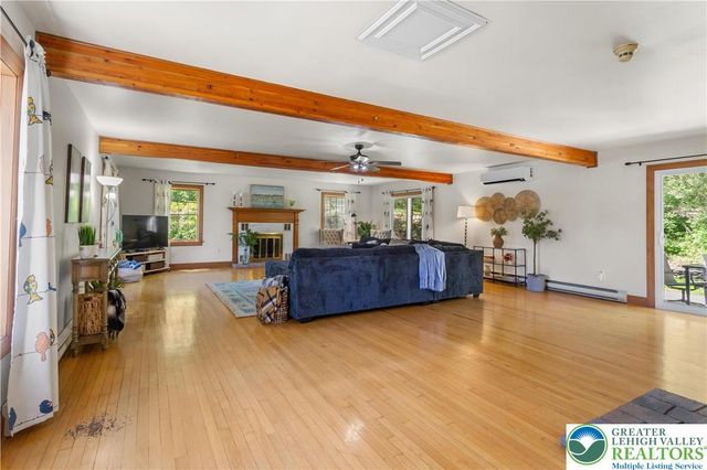 1841 Twin Pine Road, Stroudsburg, PA 18360
