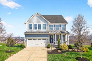 1349 Diamond Ct, Upper St Clair, PA 15241