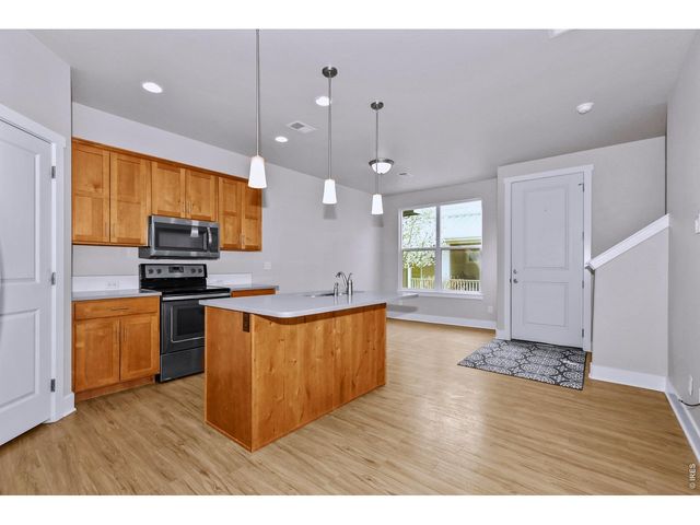 3333 Apple Blossom Ln 4, Greeley, CO 80634