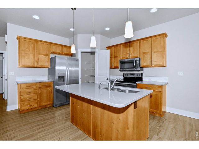 3333 Apple Blossom Ln 4, Greeley, CO 80634