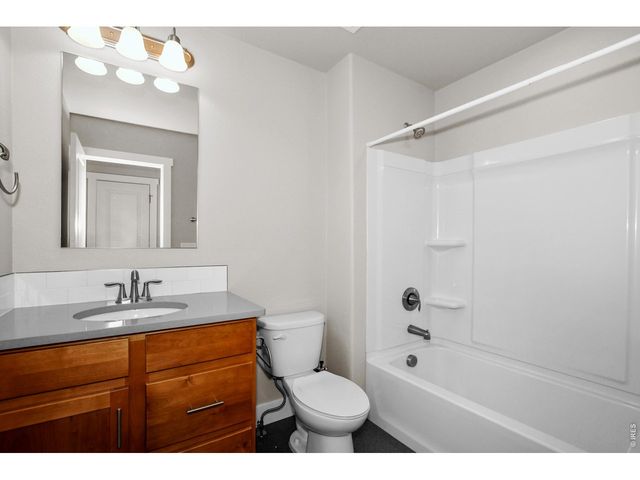 3333 Apple Blossom Ln 4, Greeley, CO 80634