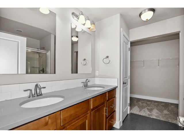 3333 Apple Blossom Ln 4, Greeley, CO 80634